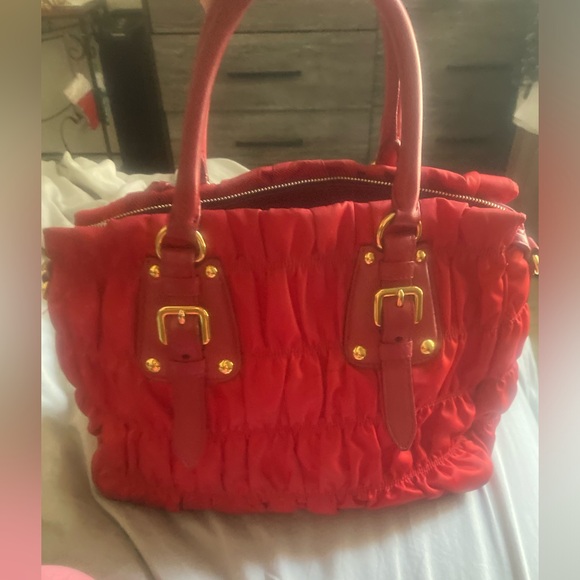 AUTHENTIC PRADA NAPPA TRIMMED HANDBAG - Picture 3 of 6